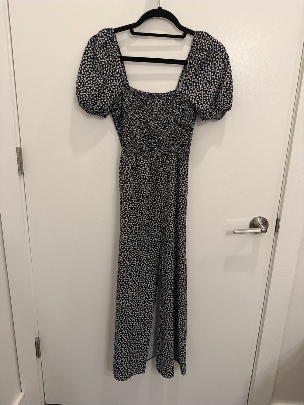 French Connection Black & White Puff Sleeve Dress